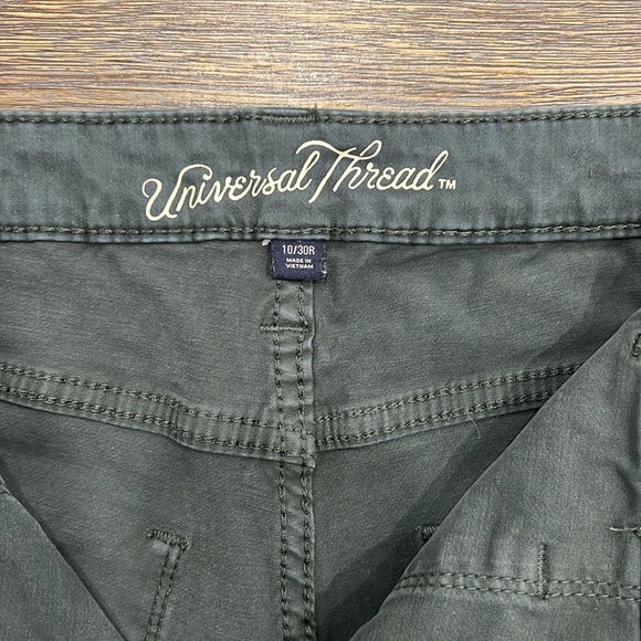 Universal Thread High Rise Skinny Jeans - Picture 2 of 3